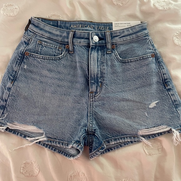 American Eagle Outfitters Pants - American Eagle Mom Jean Shorts